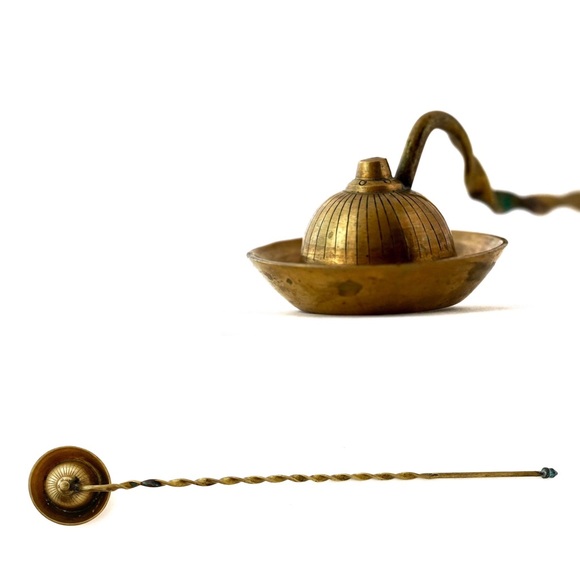 Vintage Accents Vtg Brass Candle Snuffer Spiral Handle Gold Metal